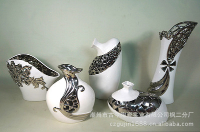 【銀色電鍍鏤空花插 歐式陶瓷花瓶】價格,廠家,圖片,陶瓷工藝品,潮州市古今陶瓷實業(yè)楓二分廠-