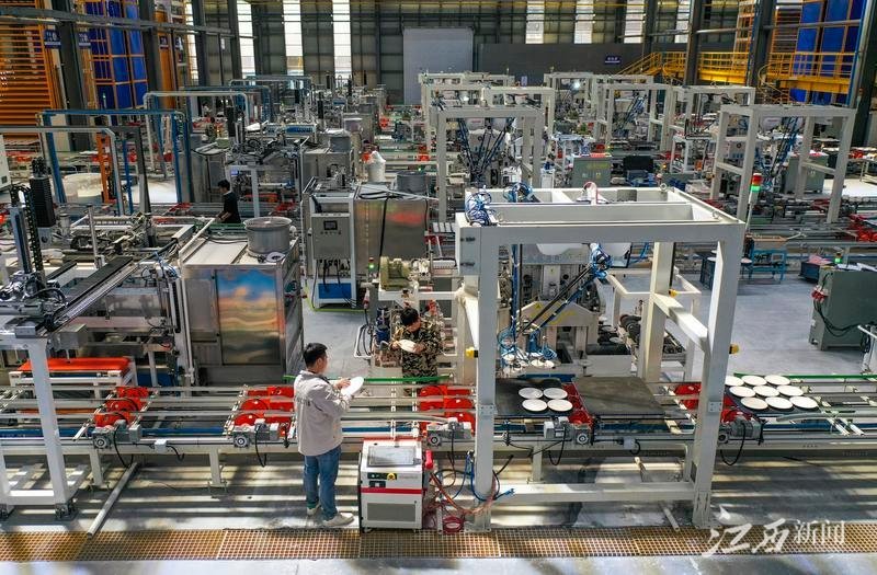 湘東 智能制造推進陶瓷產業轉型升級