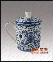 探尋景德鎮唐龍陶瓷生產部的專業茶杯制造