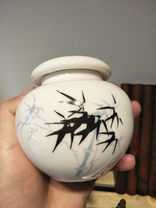 陶瓷茶葉罐 全新品質(zhì)，為您的茶葉珍藏添彩