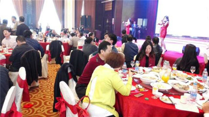 北京婚禮慶典演出公司——找飛月，開啟您獨一無二的慶典盛宴